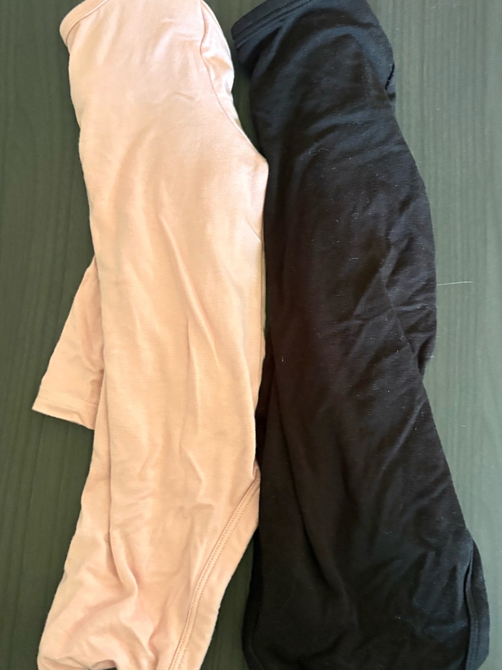 Little Sleepies bodysuit shirt - Black & Light Pink 3-6m